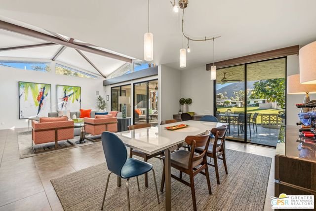 2420 Paseo Del Rey, Palm Springs CA: https://media.crmls.org/mediaz/a3a6f3db-c33a-4f16-a938-8e64910a6e58.jpg