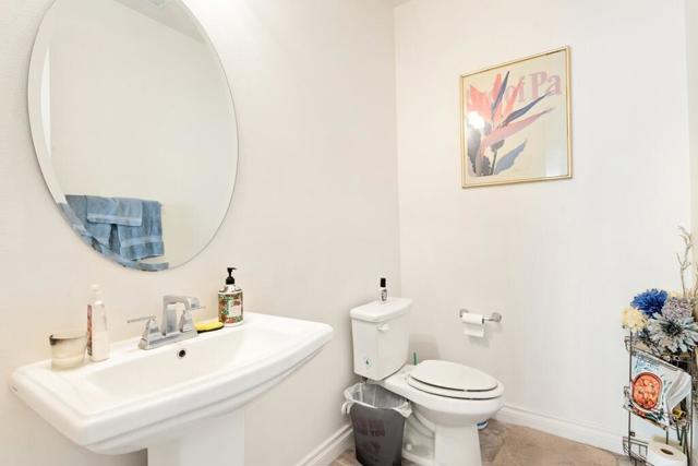 4553 Via Veneto, Palm Desert CA: https://media.crmls.org/mediaz/a3a78eab-36a4-4acb-b770-634ff108be36.jpg
