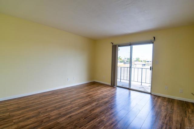 Image 8 of 23 For 4885 Cole Street 38