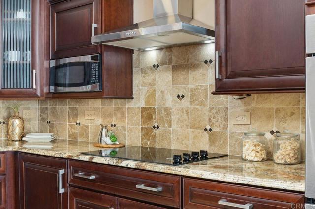 Detail Gallery Image 8 of 48 For 1200 Harbor 15b,  Oceanside,  CA 92054 - 2 Beds | 2 Baths