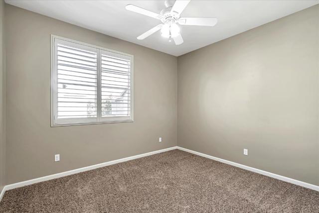 165 W Questa Trail, Tracy CA: https://media.crmls.org/mediaz/a3a9cd17-c1e8-466e-a066-cd4bf1e0c086.jpg