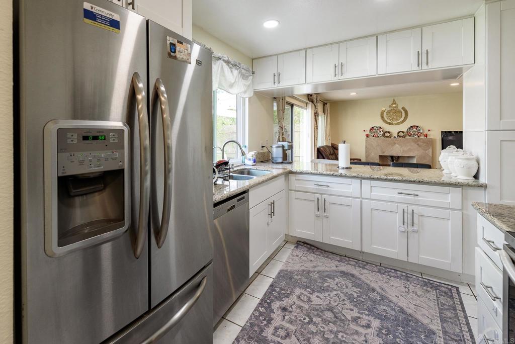 9378 Twin Mountain Circle - photo 5