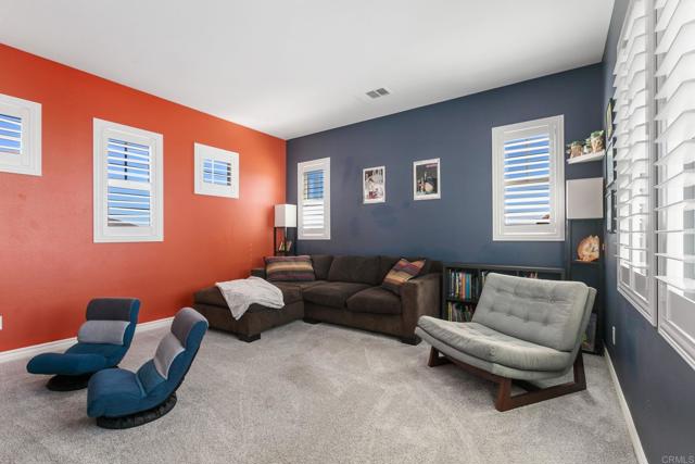 Image 34 of 74 For 1251 Holmgrove Drive
