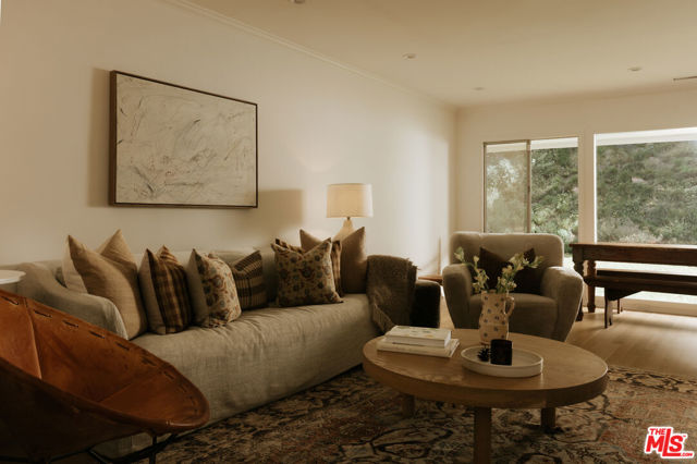 2610 Mandeville Canyon Road, Los Angeles CA: https://media.crmls.org/mediaz/a3af22c0-7a63-42bd-a50b-06131b1d0095.jpg