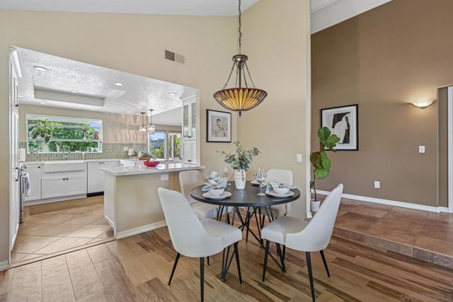 602 HOLLYRIDGE DRIVE, Encinitas CA: https://media.crmls.org/mediaz/a3af23d5-616b-40ab-b58f-8f53cd776ec9.jpg