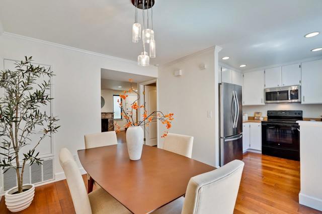 535 Boxleaf Court, San Jose CA: https://media.crmls.org/mediaz/a3af3eca-b87d-4bcc-940b-2cb6c86454d4.jpg
