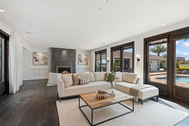 2574 Muirfields Drive, Carlsbad CA: https://media.crmls.org/mediaz/a3af6b79-6315-4c88-86f5-40f5a57781d5.jpg