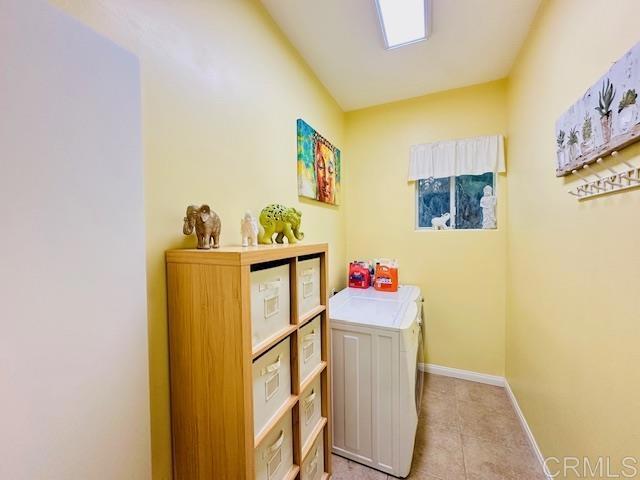 5456 Heatherton Drive, Somis CA: https://media.crmls.org/mediaz/a3b0146b-7466-4be5-b5d6-ef0d7df237c5.jpg