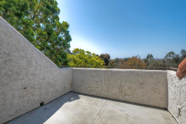 11840 Caminito Ronaldo, San Diego CA: https://media.crmls.org/mediaz/a3b108e3-a7e9-4e29-8a71-a3c10cbe67ae.jpg