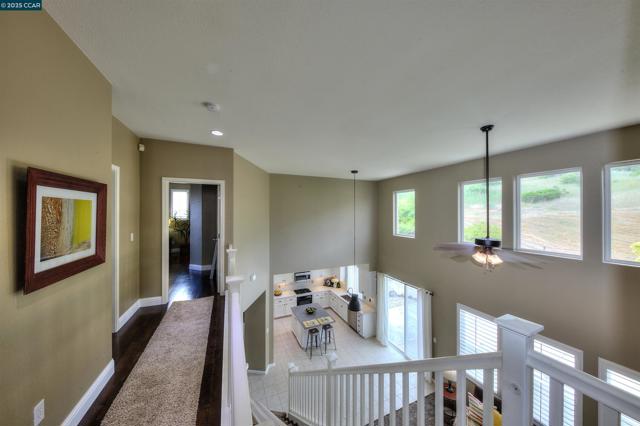 2927 Carlingford Ln, Vallejo CA: https://media.crmls.org/mediaz/a3b157ab-055e-4087-b21a-df777ace796d.jpg