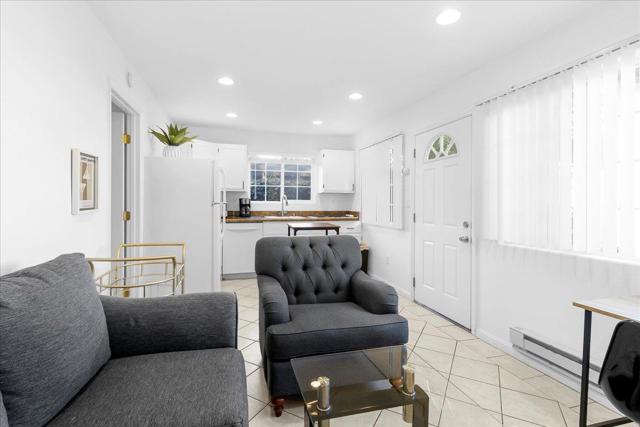 323 Rutland, San Jose CA: https://media.crmls.org/mediaz/a3b253a7-bdd2-449d-99f9-6316a9fc5a59.jpg