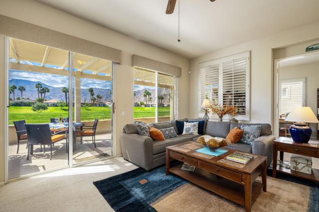 78071 Calle Norte, La Quinta CA: https://media.crmls.org/mediaz/a3b259db-d126-4aa6-9716-1bd9c39bd9a6.jpg
