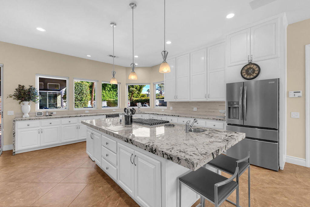 MLS #219138315DA image #19