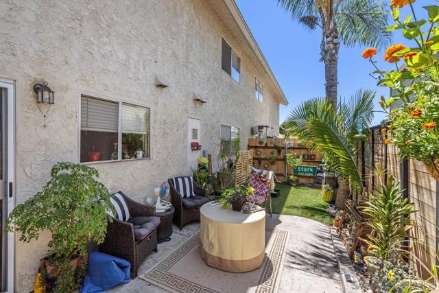 4754 68th St, San Diego CA: https://media.crmls.org/mediaz/a3b2ca10-caf3-4336-900c-9a20bf25d1f6.jpg