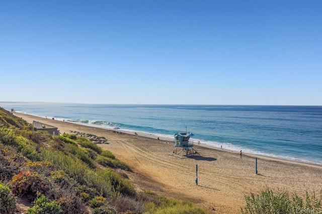 2744 Carlsbad Blvd., Carlsbad CA: https://media.crmls.org/mediaz/a3b2deb8-c6c4-4e73-bc0a-8020f6a486c2.jpg