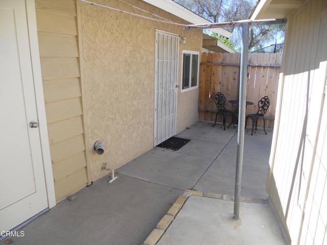 Detail Gallery Image 9 of 11 For 841 Valley Rd, Moorpark,  CA 93021 - 1 Beds | 1 Baths