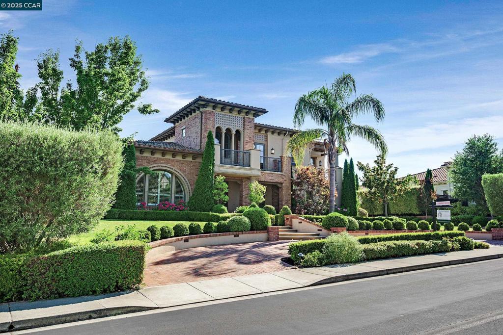 123 Alamo Springs Dr