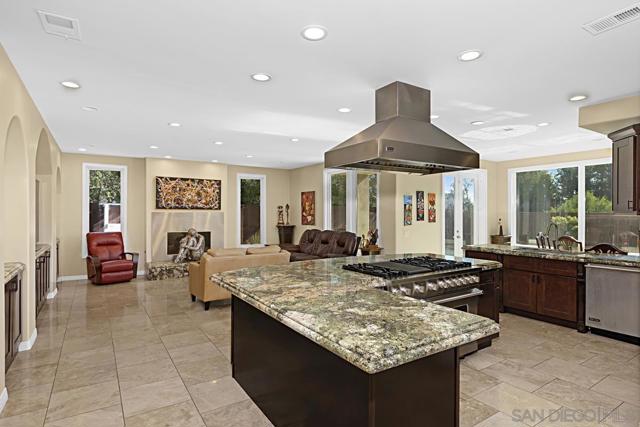 927 Tingley Lane, San Diego CA: https://media.crmls.org/mediaz/a3b3e265-b7a6-477d-a09b-a3d6bd958786.jpg