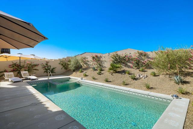 57 Claret, Rancho Mirage CA: https://media.crmls.org/mediaz/a3b4b240-5ed1-4aa6-af3b-a5da3b667c21.jpg