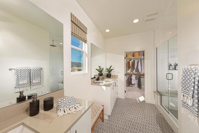 Detail Gallery Image 9 of 10 For 7636 Acama St, San Diego,  CA 92126 - 4 Beds | 3 Baths