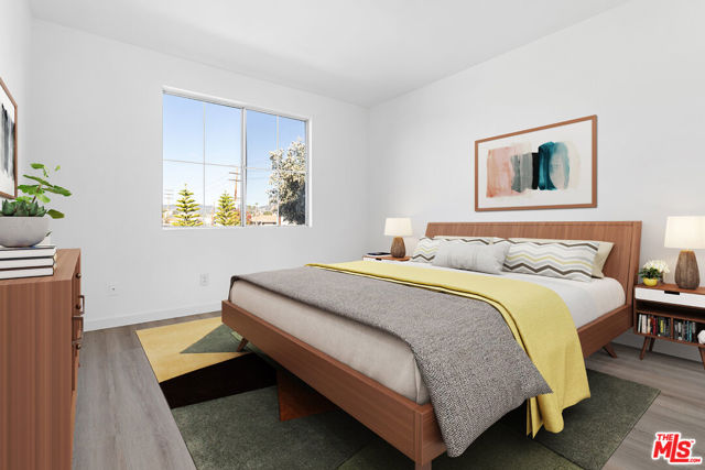 2033 Beloit Avenue, Los Angeles CA: https://media.crmls.org/mediaz/a3b74f7b-27d4-4b92-89be-603a5d30d0d5.jpg