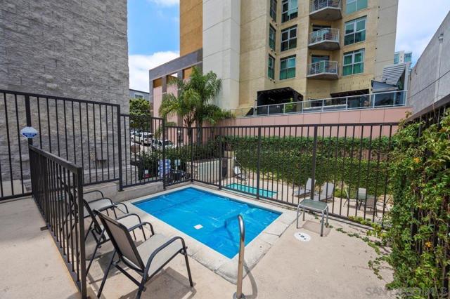 Swimming Pool/Hot Tub/Sauna