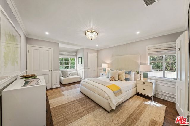 2107 Coldwater Canyon Drive, Beverly Hills CA: https://media.crmls.org/mediaz/a3b94c51-346f-4430-afb5-a5671a79ff2a.jpg