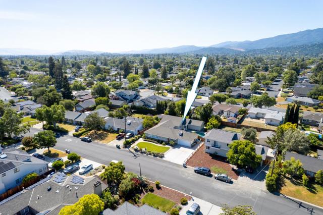 14642 Bronson Avenue, San Jose CA: https://media.crmls.org/mediaz/a3ba4d11-e45f-46fb-ac7a-02f9e1f4139b.jpg