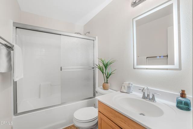 Detail Gallery Image 26 of 48 For 646 Green River St, Oxnard,  CA 93036 - 3 Beds | 2/1 Baths