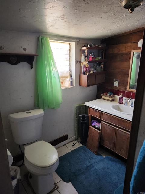 Detail Gallery Image 19 of 33 For 1664 Potrero Cir, Potrero,  CA 91963 - 2 Beds | 1 Baths