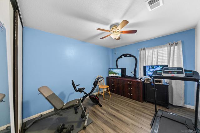 13849 Covey Quail Ln, Moreno Valley CA: https://media.crmls.org/mediaz/a3bcc65d-d554-41a1-ac26-9e44c9cdcd9a.jpg