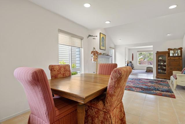 Detail Gallery Image 13 of 70 For 7212 Linden Terrace, Carlsbad,  CA 92011 - 3 Beds | 2/1 Baths
