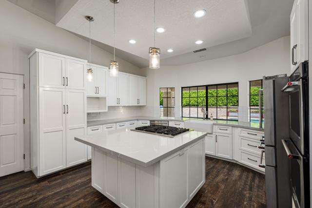 79540 Bermuda Dunes Drive, Bermuda Dunes CA: https://media.crmls.org/mediaz/a3bd62d1-5222-4adf-b75a-bd40e75f5053.jpg