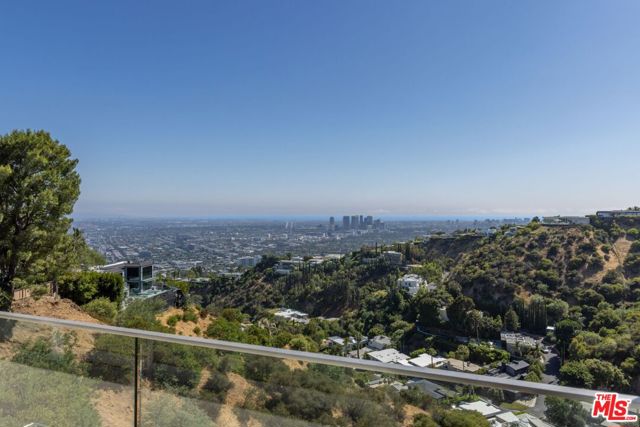 1853 Sunset Plaza Drive, Los Angeles CA: https://media.crmls.org/mediaz/a3bda411-5775-4902-bfc8-1ab0d053ac0a.jpg