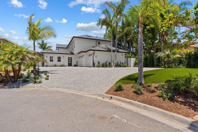 1384 Cynthia Ln, Carlsbad CA: https://media.crmls.org/mediaz/a3be0b66-5588-401a-92de-cd5a87a8aa59.jpg