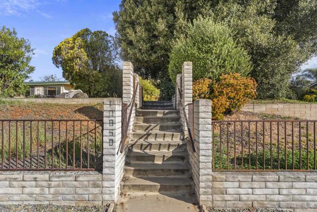 Detail Gallery Image 10 of 57 For 10850 2nd St, Santee,  CA 92071 - 3 Beds | 2 Baths