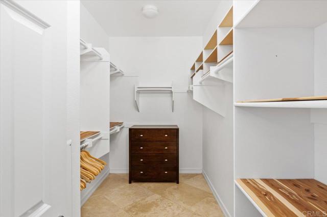 31662 Orange Blossom Ct, Valley Center CA: https://media.crmls.org/mediaz/a3c0a107-8031-4524-b907-0e57e55eadf2.jpg