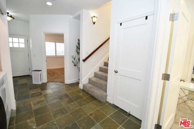 2516 Gates Avenue, Redondo Beach, California 90278, 4 Bedrooms Bedrooms, 0 ,2 BathroomsBathrooms,Residential,For Sale,Gates,0,26840671