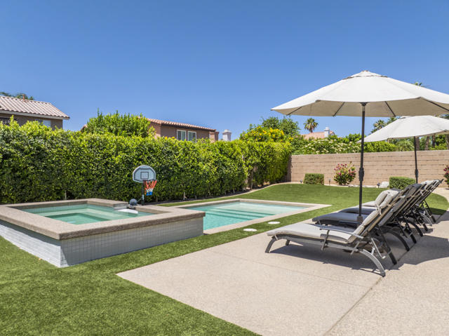78635 Villeta Drive, La Quinta CA: https://media.crmls.org/mediaz/a3c13597-0bdc-4e6e-be4f-8a598bb99721.jpg