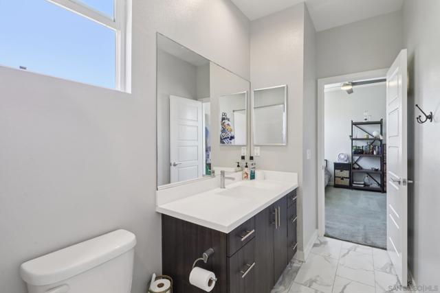 2035 Element way, Chula Vista CA: https://media.crmls.org/mediaz/a3c1c04f-ce75-47c2-b1d0-ef1628a9f4bd.jpg