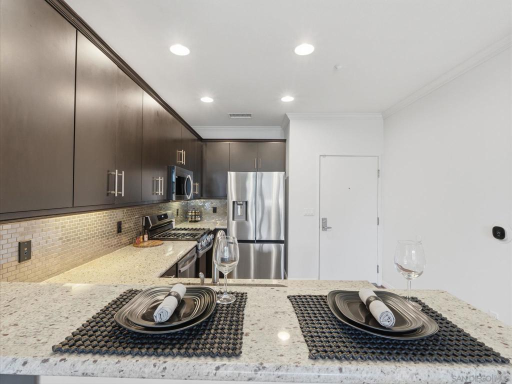 3687 4th Ave. - photo 7