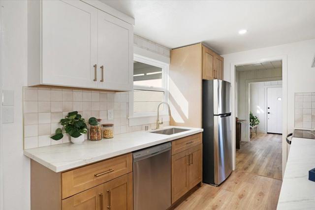 2866 Chesterfield Drive, Santa Cruz CA: https://media.crmls.org/mediaz/a3c1ec83-5dfd-4949-85c8-2f0f839c2c8a.jpg