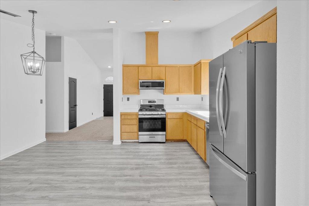 1250 Greenleaf Loop