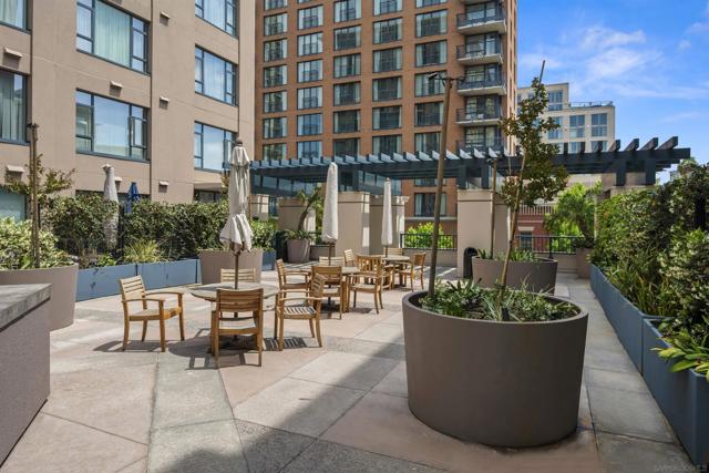 530 K Street, San Diego CA: https://media.crmls.org/mediaz/a3c2d7c4-a255-43bf-a606-4e6719109eac.jpg