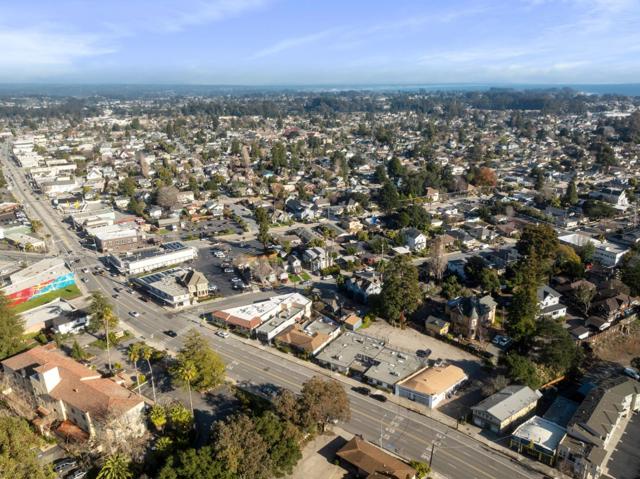 Image 4 of 22 For 526540 Soquel Avenue