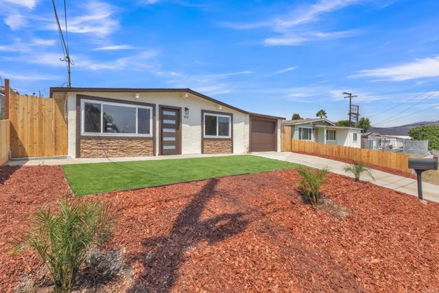 9850 Arapaho St, Spring Valley CA: https://media.crmls.org/mediaz/a3c3c8ff-b8cd-4457-931f-687301440253.jpg