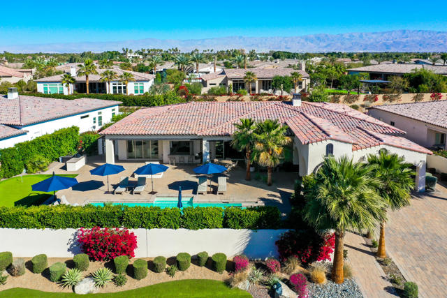 81320 Thunder Gulch Way, La Quinta CA: https://media.crmls.org/mediaz/a3c55af6-047a-4a55-af39-6c93f775e104.jpg