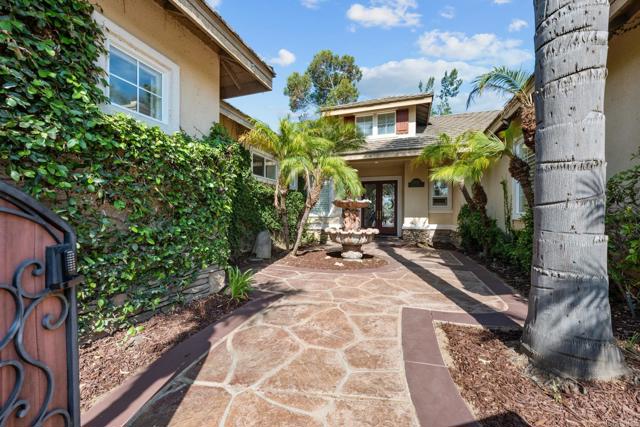 2227 Villa Verde Road, Escondido CA: https://media.crmls.org/mediaz/a3c55ee2-9cd6-44b9-a594-d58079d8f8a5.jpg