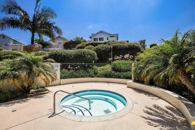6951 Quiet Cove Dr, Carlsbad CA: https://media.crmls.org/mediaz/a3c587ff-b7f1-4ae9-a9cd-6419b8dc31c9.jpg