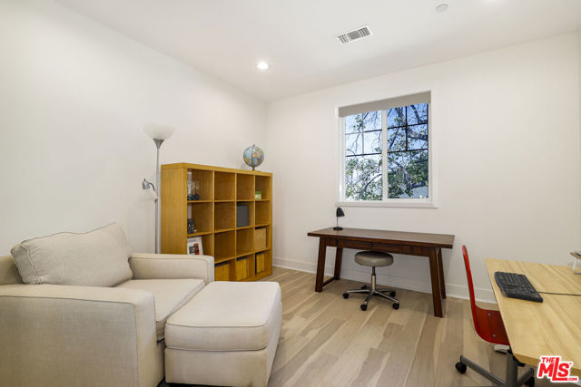 1741 S S Marvin Ave, Los Angeles CA: https://media.crmls.org/mediaz/a3c5b1b3-63f5-43b2-8b3e-240f5fb85a1a.jpg